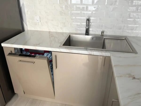 Кухня PP26 в Акриле Глянец