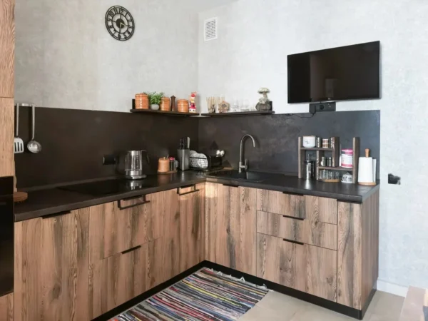 Угловая Кухня ИШ6839: Практичный и Эстетичный Выбор для Лофта