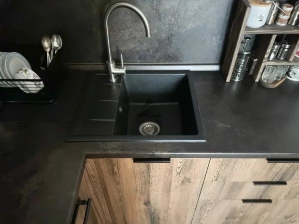 Угловая Кухня ИШ6839: Практичный и Эстетичный Выбор для Лофта