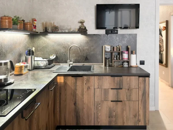 Угловая Кухня ИШ6839: Практичный и Эстетичный Выбор для Лофта