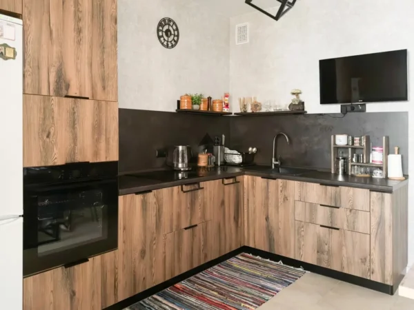 Угловая Кухня ИШ6839: Практичный и Эстетичный Выбор для Лофта